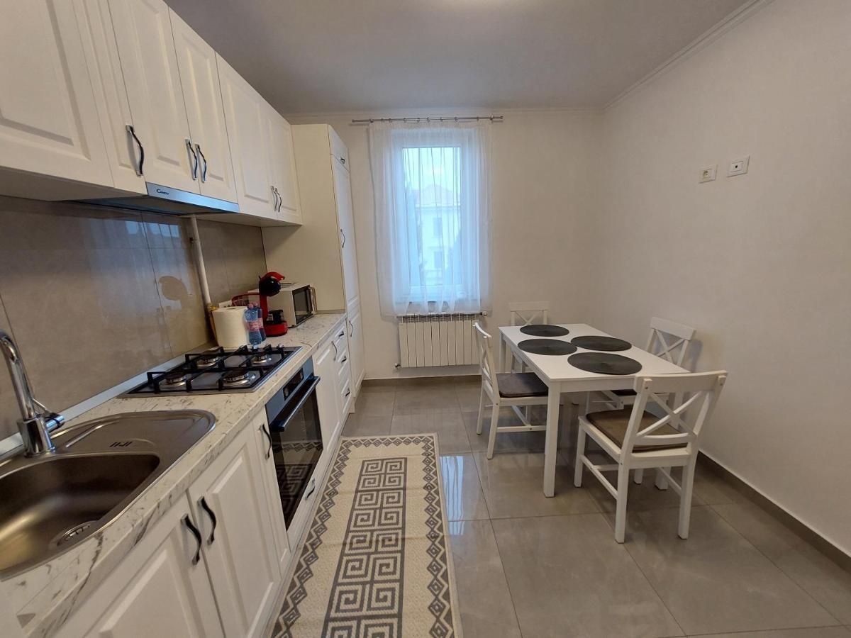 Trandafirului Residence Central 수체아바 외부 사진